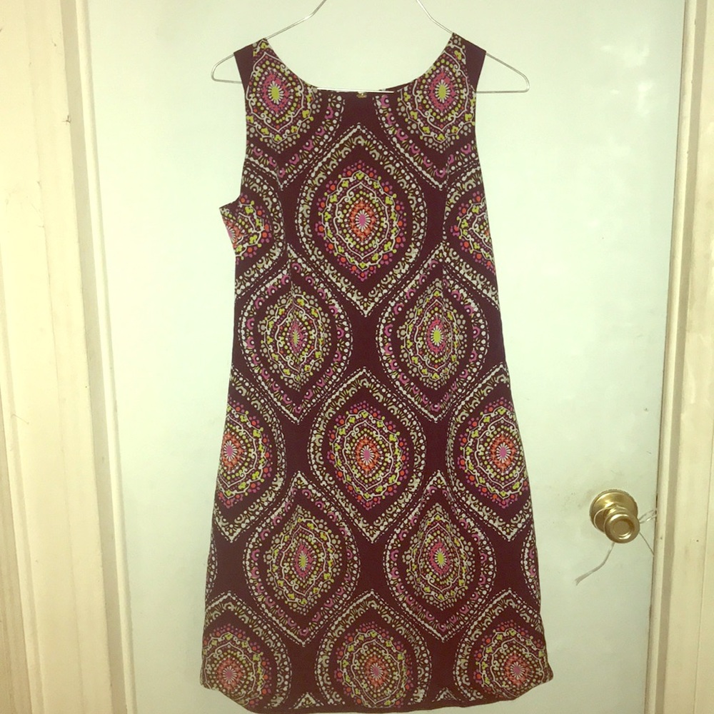 crown & ivy size (6) women’s dress